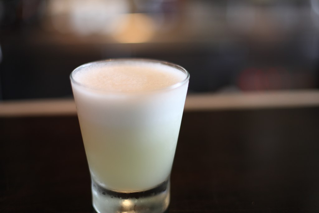 Easy Pisco Sour - Pilar's Chilean Food & Garden